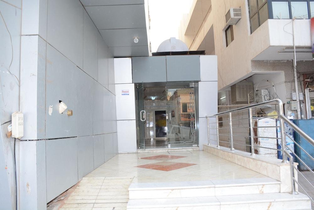 Al Eairy Furnished Apts Al Madinah 13 - Interior Entrance