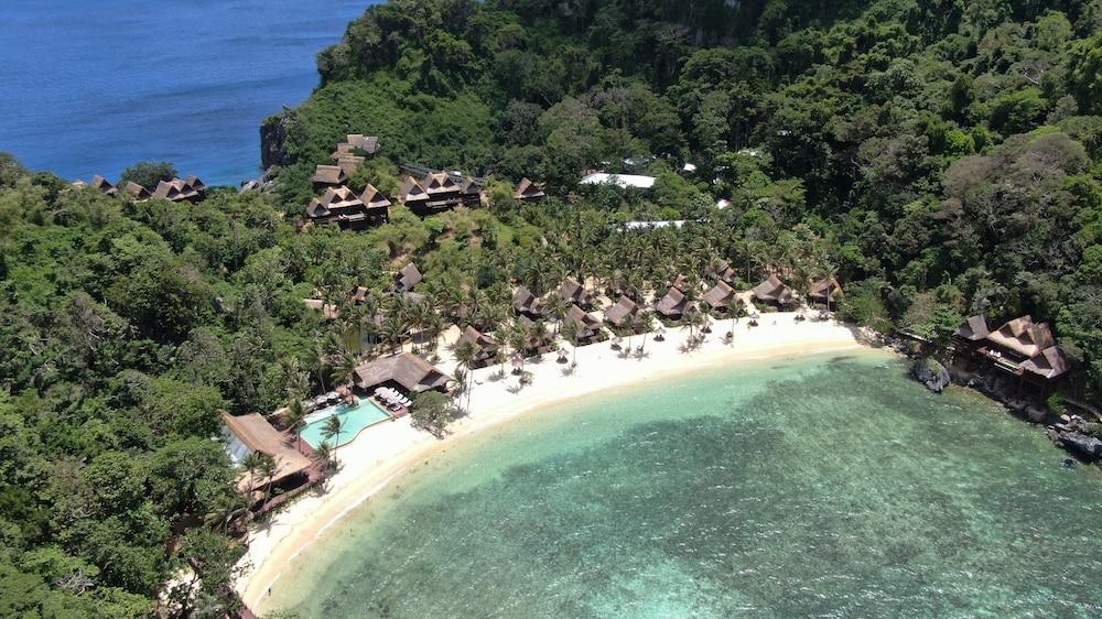 Cauayan Island Resort - Featured Image