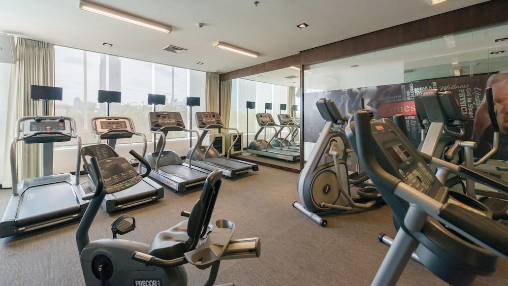 A-One Bangkok Hotel - Fitness Facility