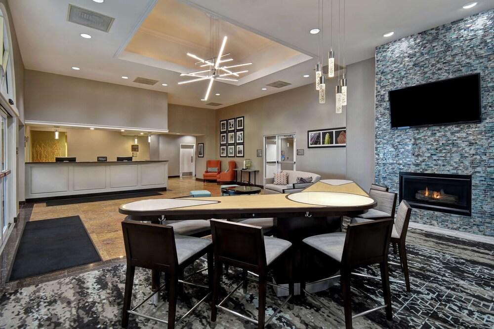 Homewood Suites by Hilton Edgewater - Reception