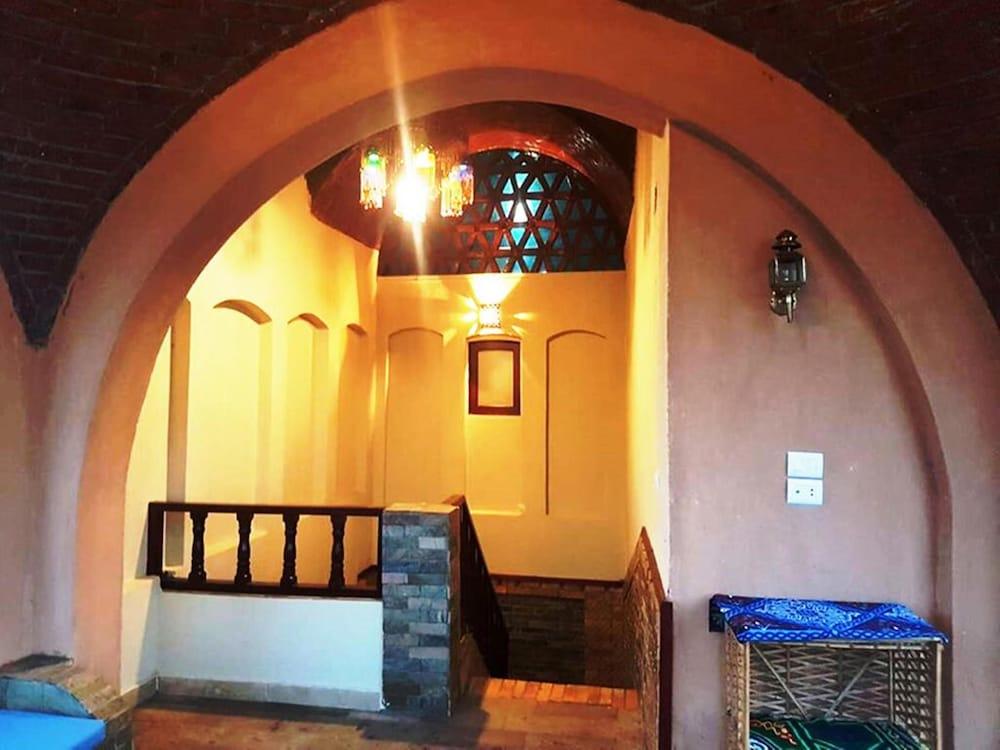 Nile Den Dome Villa - Interior Entrance