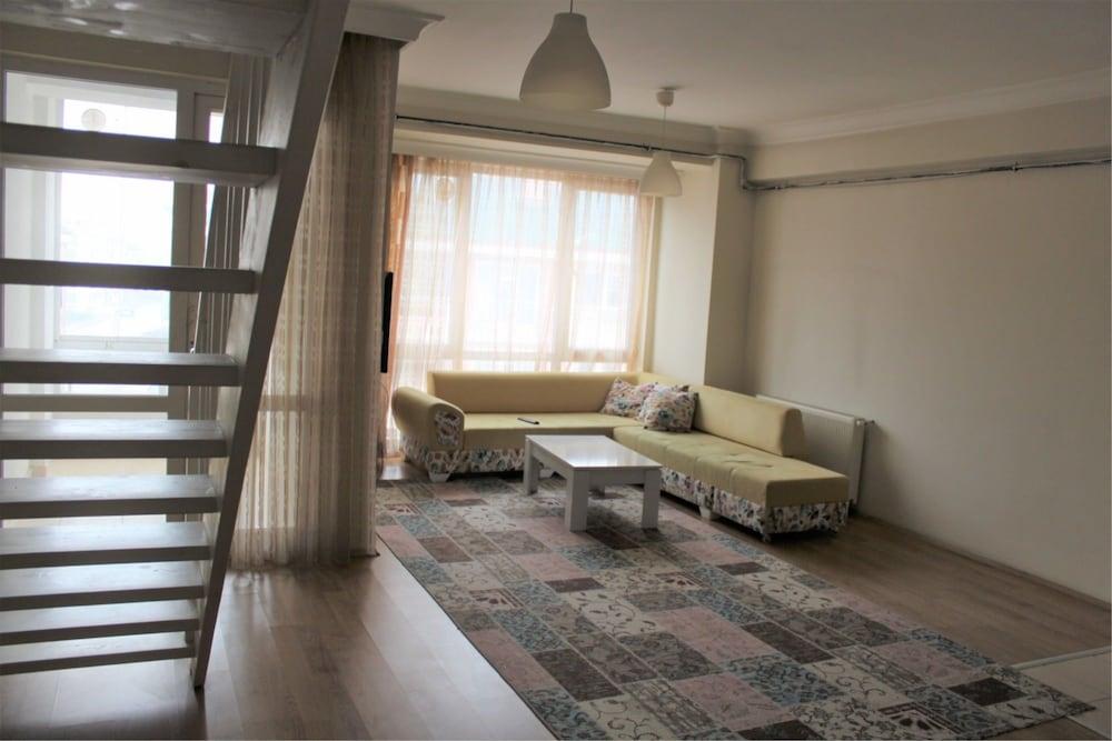 Bolu Apartments Daily Rent - Living Area
