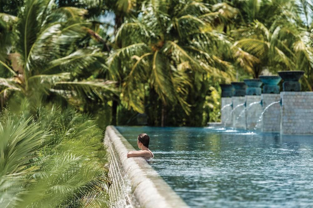 Four Seasons Resort Langkawi - Infinity Pool