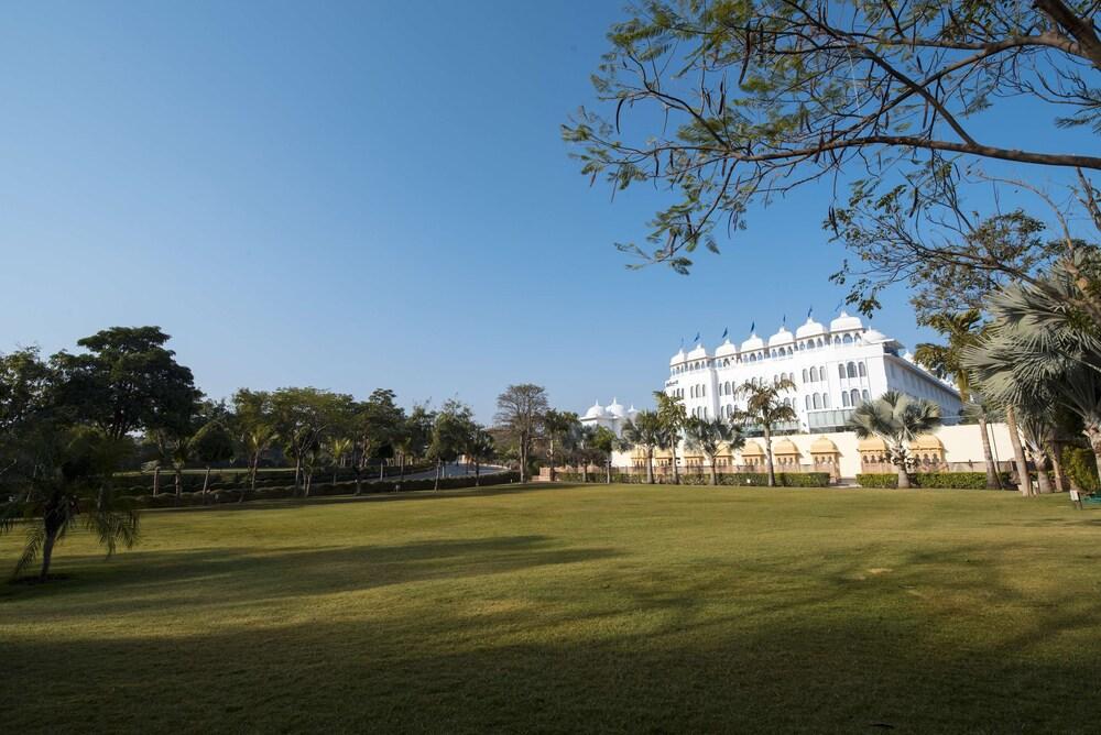Radisson Blu Udaipur Palace Resort & Spa - Exterior