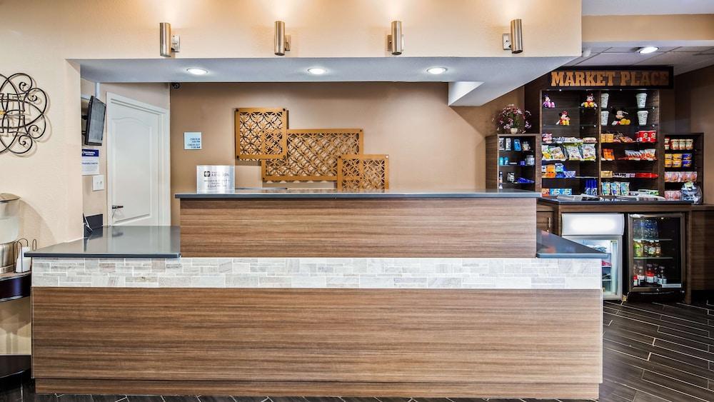 Best Western Plus Sanford Airport/Lake Mary Hotel - Lobby
