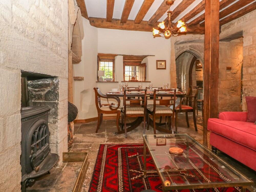 Bull Cottage - Interior
