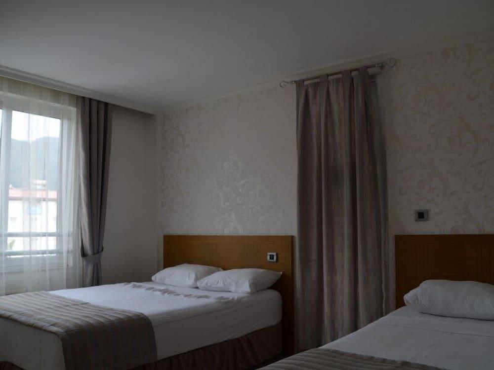 Hotel Devamlı - Room