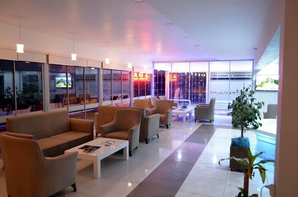 AGZ Hotel - Lobby Sitting Area