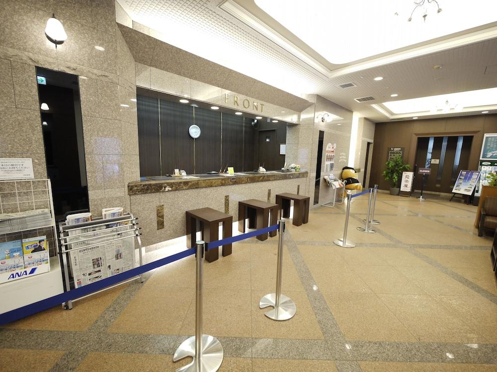 Hotel Route - Inn Chitose Ekimae - Reception