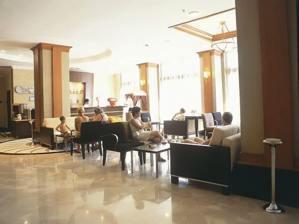 Pineta Park Deluxe Hotel - All Inclusive - Lobby Lounge