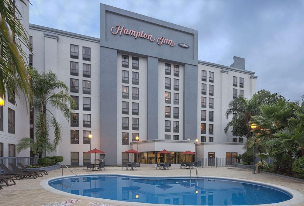Hampton Inn by Hilton Monterrey/Galerías-Obispado - Waterslide