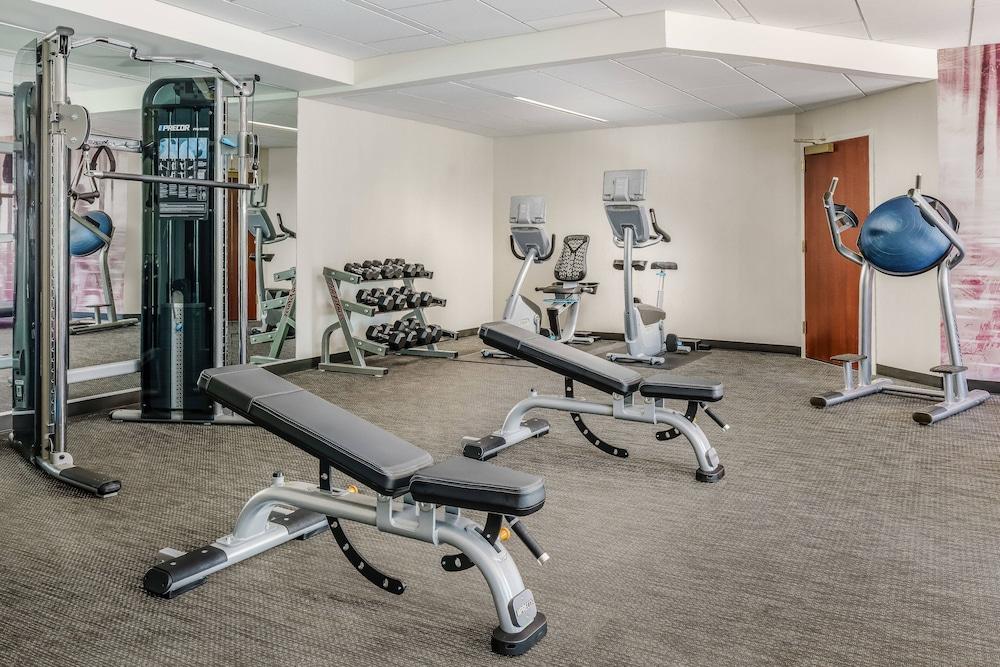 Courtyard by Marriott Charlotte City Center - Fitness Facility