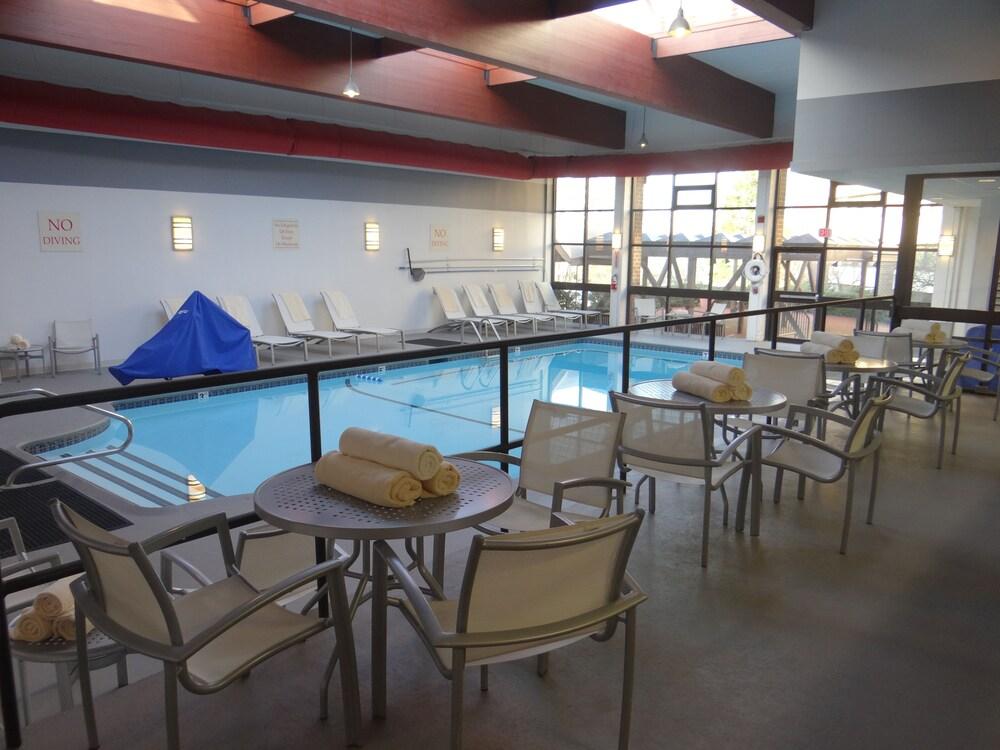 DoubleTree by Hilton Hotel Boston - Westborough - Indoor Pool