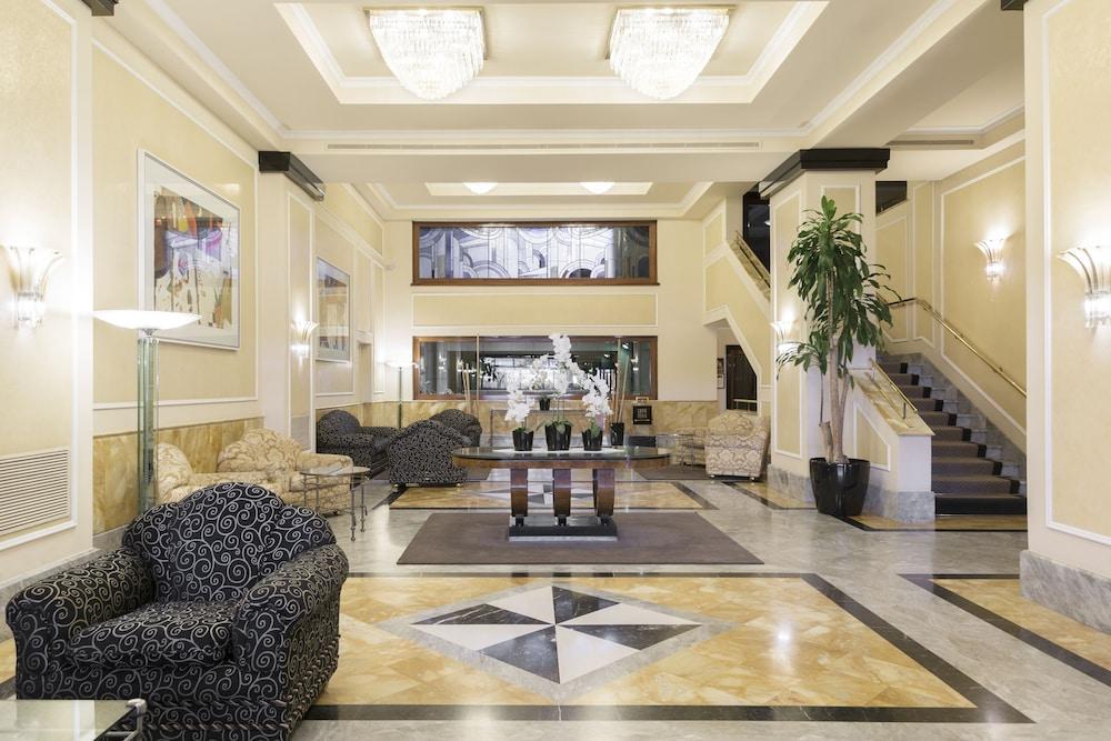 Doria Grand Hotel - Lobby