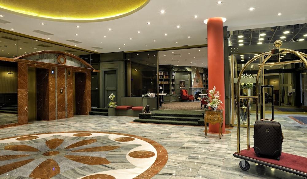 Hotel Savoy - Lobby
