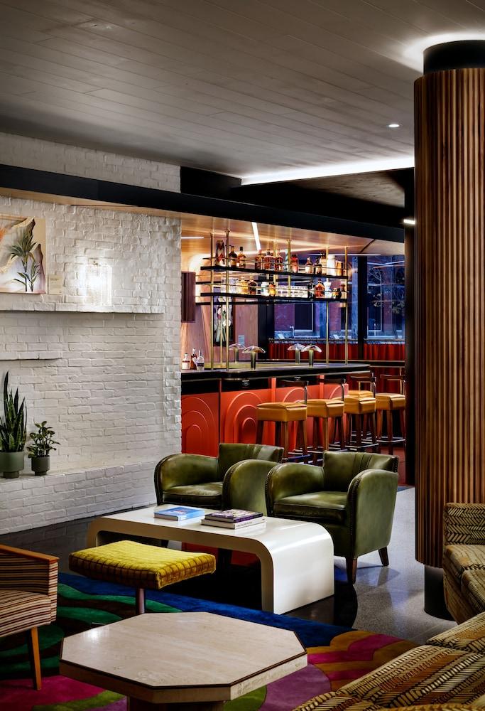 The Drake Hotel - Lobby Lounge