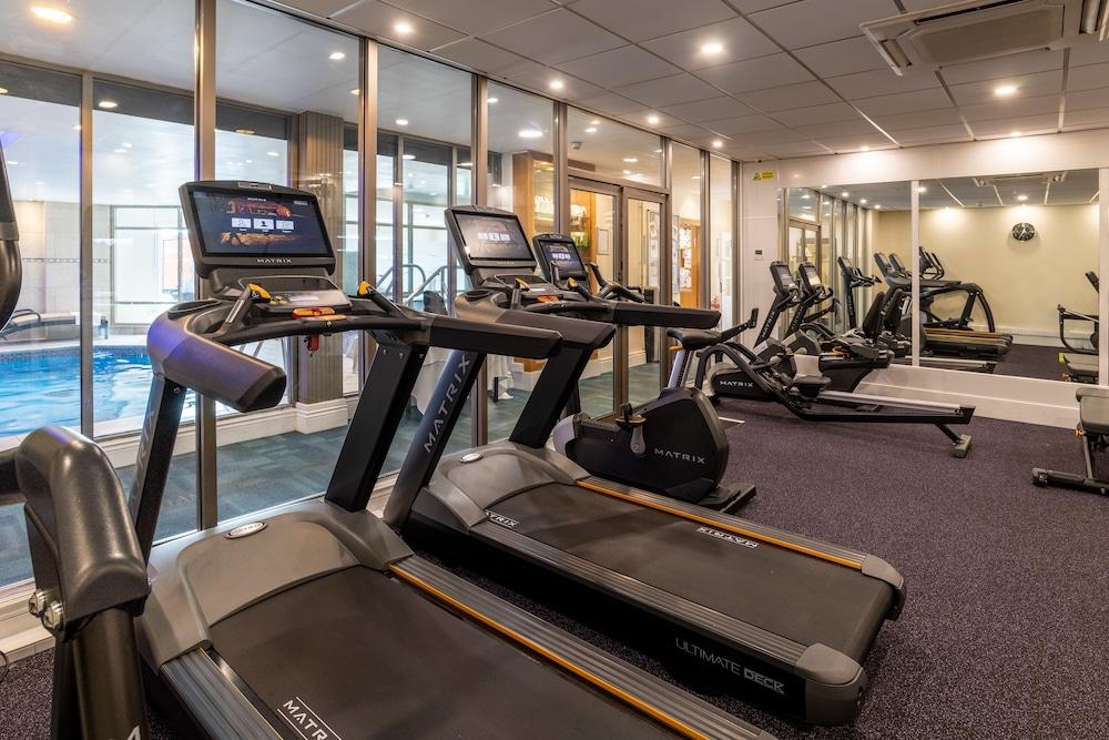 Wood Hall Hotel and Spa - Fitness Facility