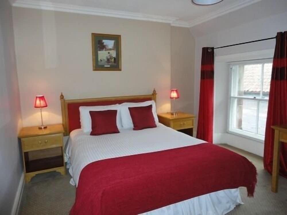 Tweeddale Arms Hotel - Room
