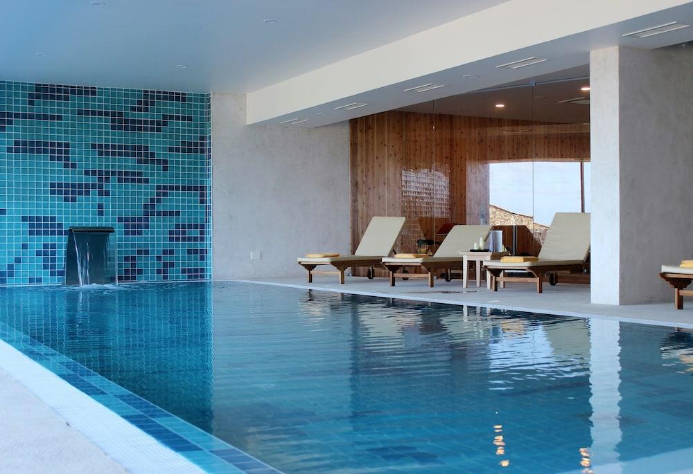 Pedras do Mar Resort & SPA - Indoor Pool