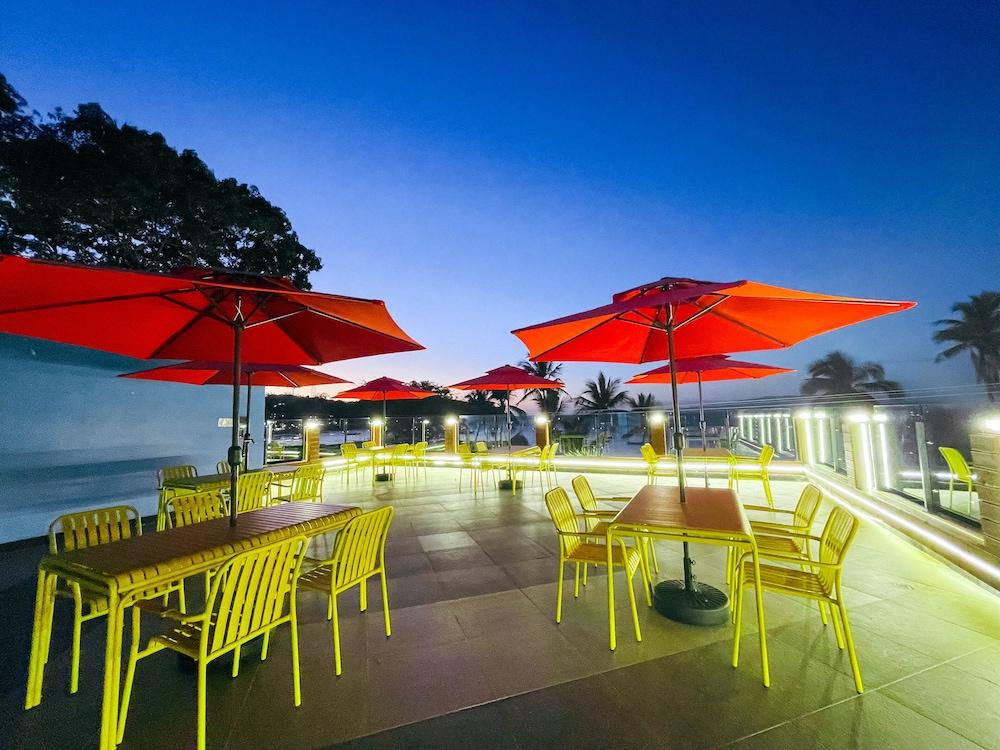 Montani Beach Resort Puerto Galera powered by Cocotel - Property Grounds