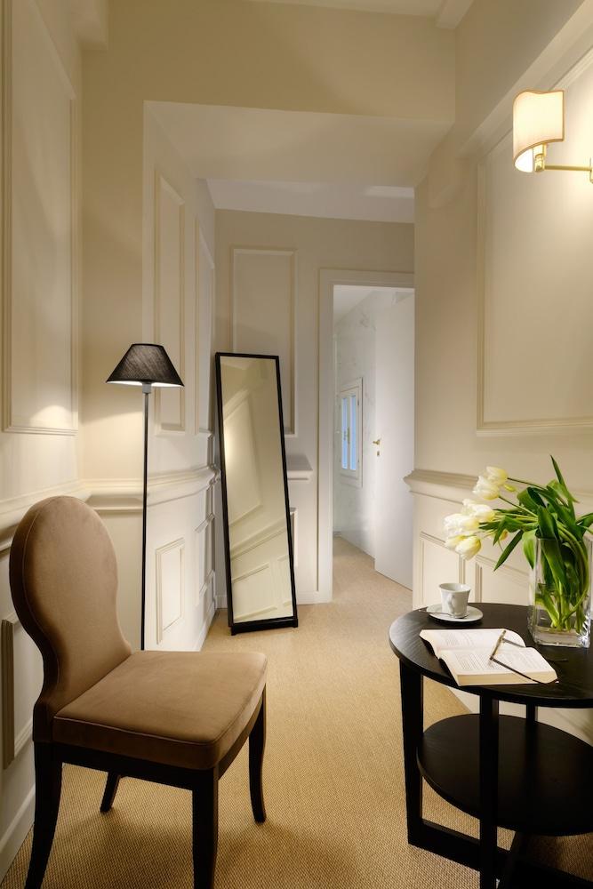 Splendor Suite Rome - Suites and Apartments - Room