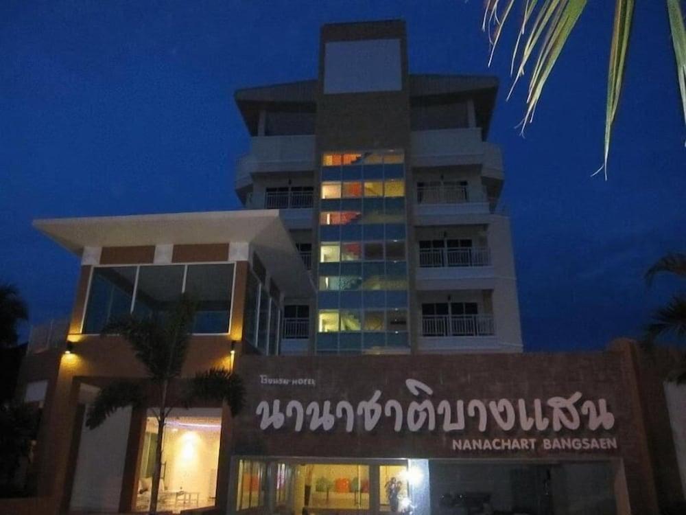 Nanachart Bangsaen - Exterior