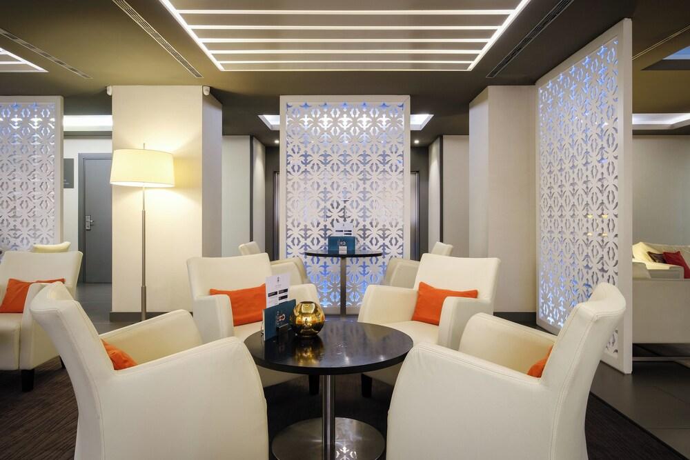 Park Hotel Almaty - Lobby Lounge