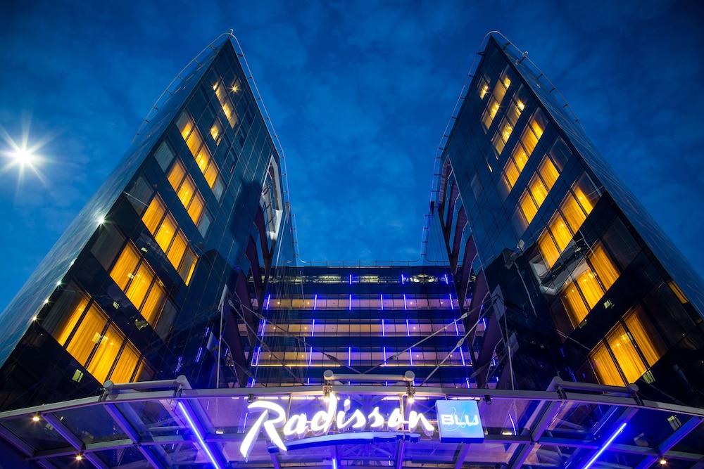 Radisson Blu Hotel, Moscow Sheremetyevo Airport - Exterior