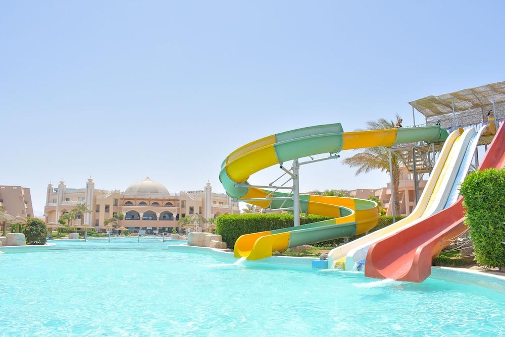 Jasmine Palace Resort & Spa - Pool