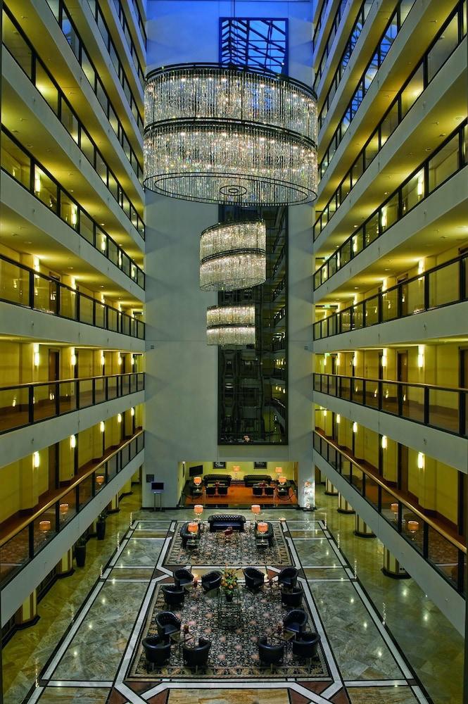 Maritim Hotel & Internationales Congress Center Dresden - Lobby