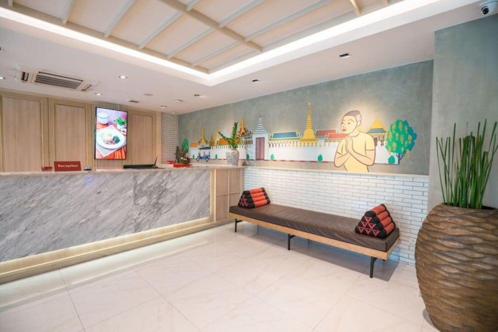 Koon Hotel Sukhumvit - Lobby Sitting Area