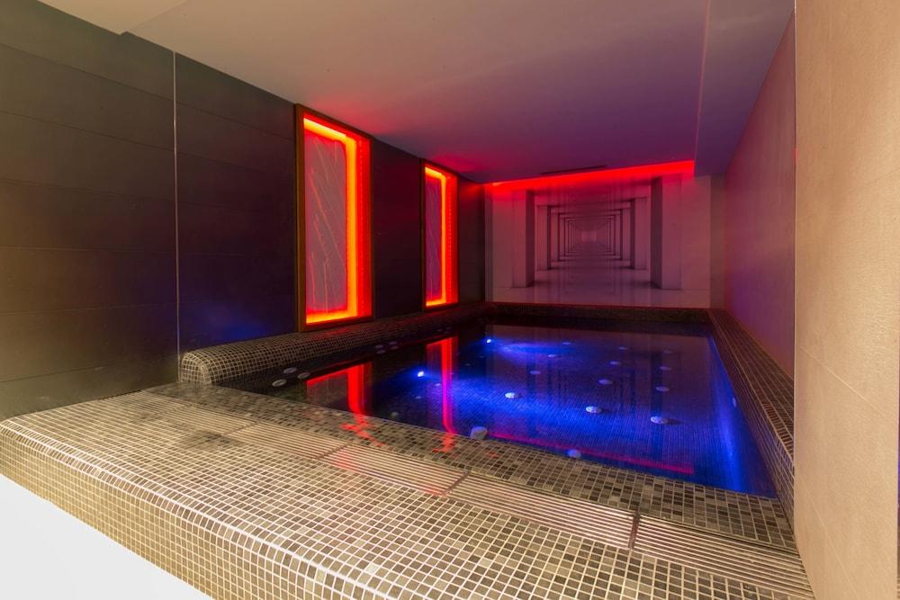 فندق لاماراز أرتس - Indoor Pool