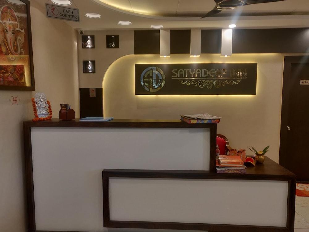 Hotel Satyadeep Inn - Lobby