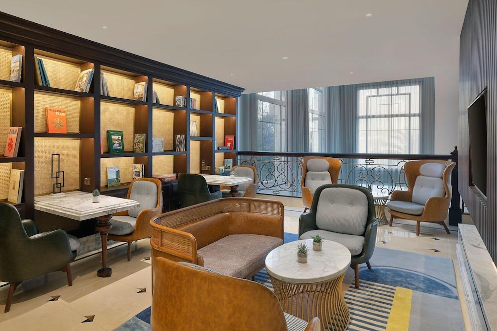 The Westin Dubai Mina Seyahi Beach Resort & Marina - Lobby Lounge