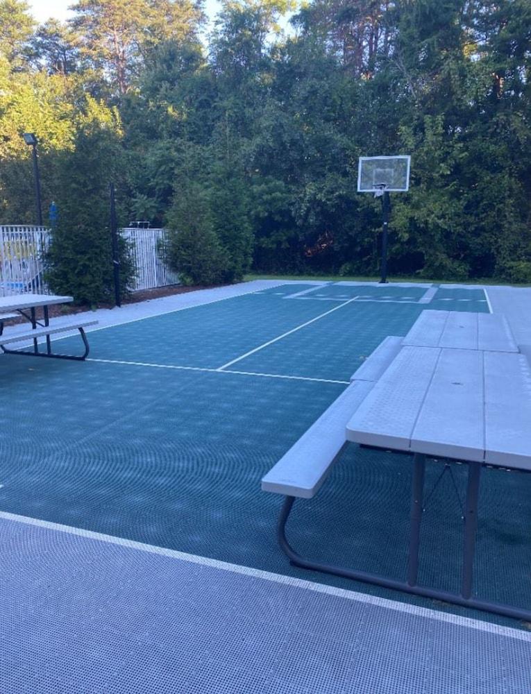 DoubleTree Hotel Baltimore - BWI Airport - Basketball Court