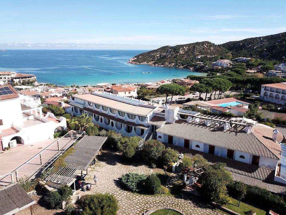 Hotel Punta Est - Aerial View