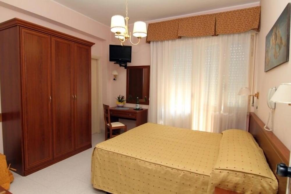 Hotel Marconi - Room