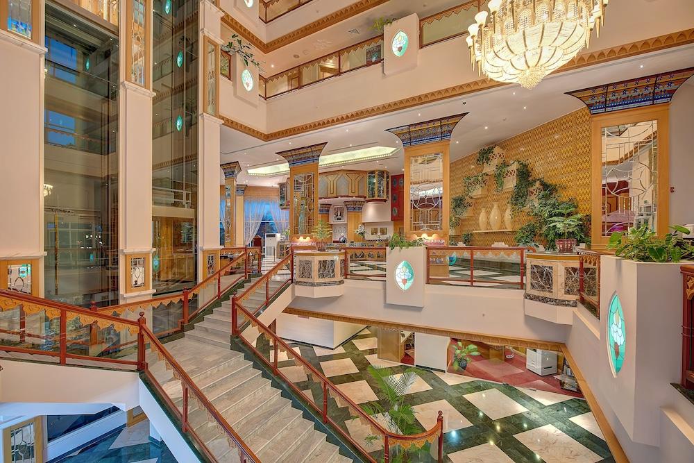 Crowne Plaza Resort Salalah, an IHG Hotel - Exterior