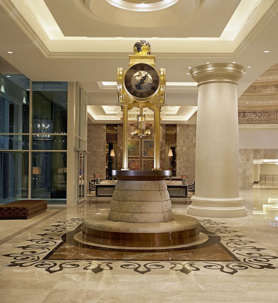 فندق والدورف أستوريا دبي نخلة الجميرا - Interior Entrance