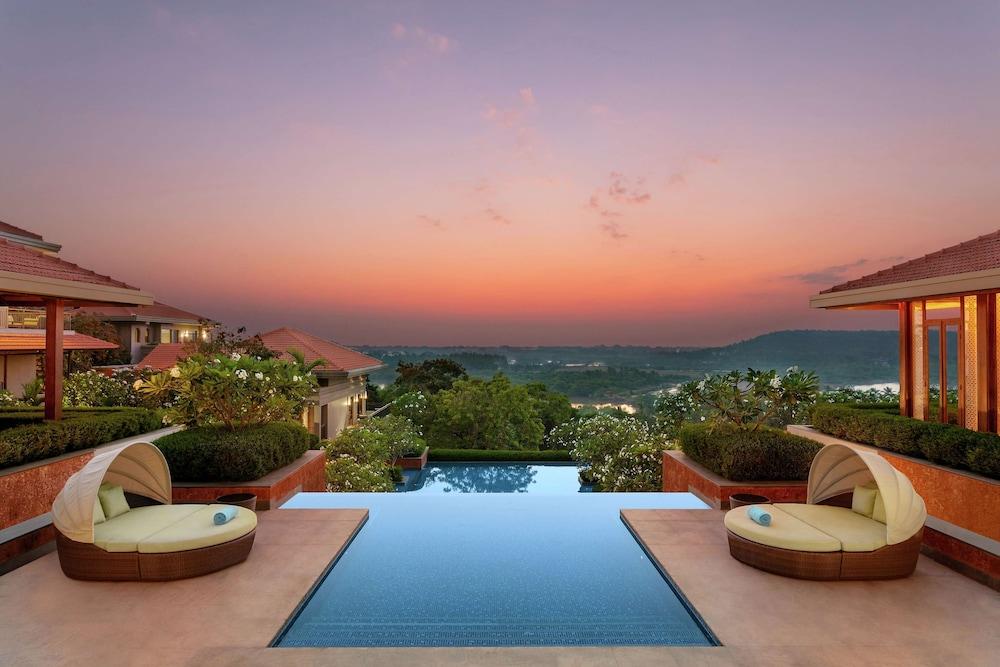 Hilton Goa Resort Candolim - Featured Image