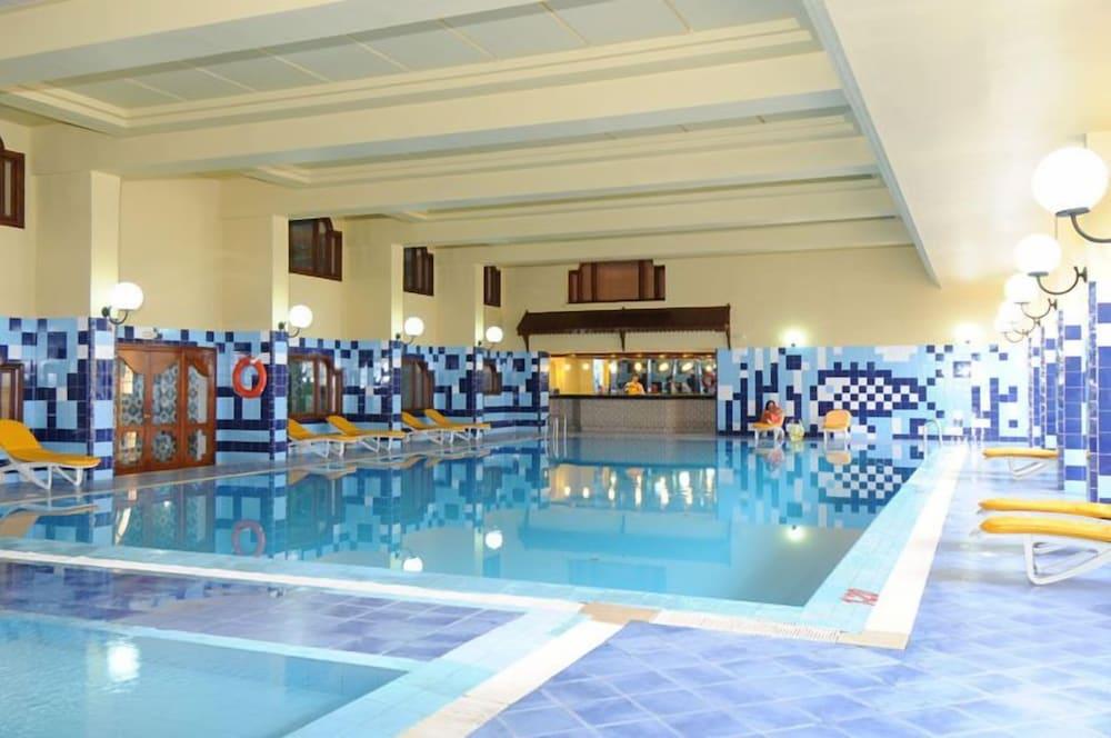 دار إسماعيل نور العين - Indoor Pool