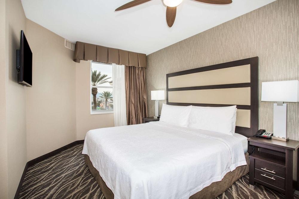 Homewood Suites by Hilton Henderson South Las Vegas - Room