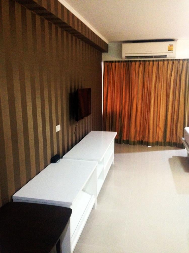 Convenient Park Bangkok Hotel - Room