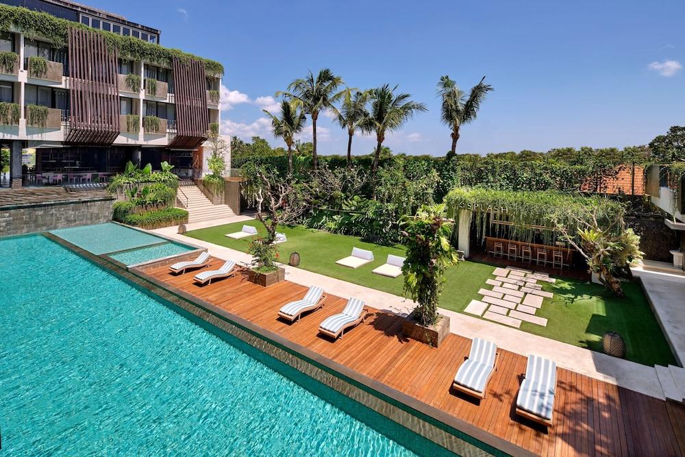 Four Points by Sheraton Bali Seminyak - Featured Image