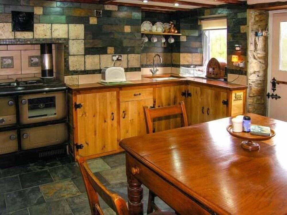 Johnny's Cottage - Private kitchen