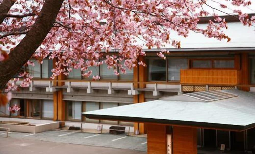 Shikotsuko Daiichi Hotel Suizantei - Featured Image
