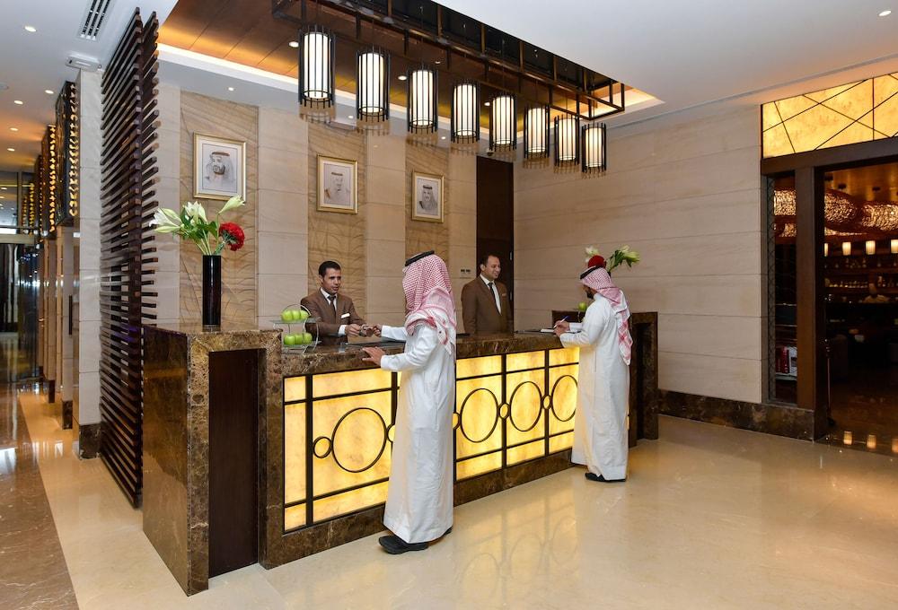 Braira AL Azizya Hotels & resorts - Reception