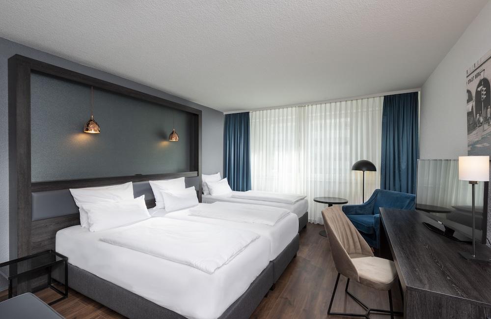 City Hotel Berlin East - Room