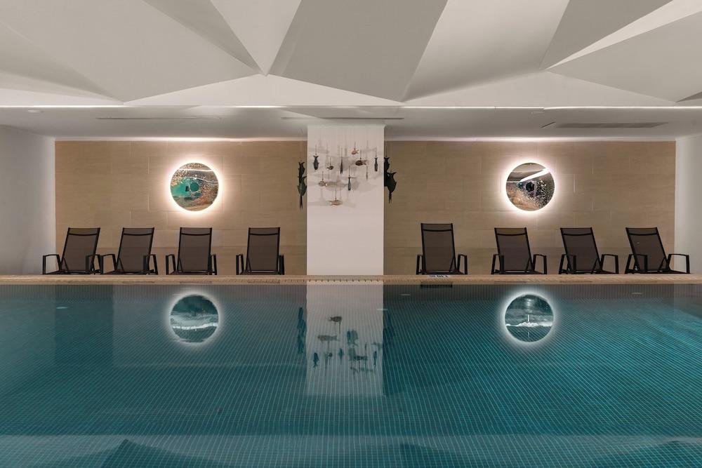 إليكترا بالاس رودز - منتجع مميز بسعر يشمل جميع الخدمات - Indoor Pool