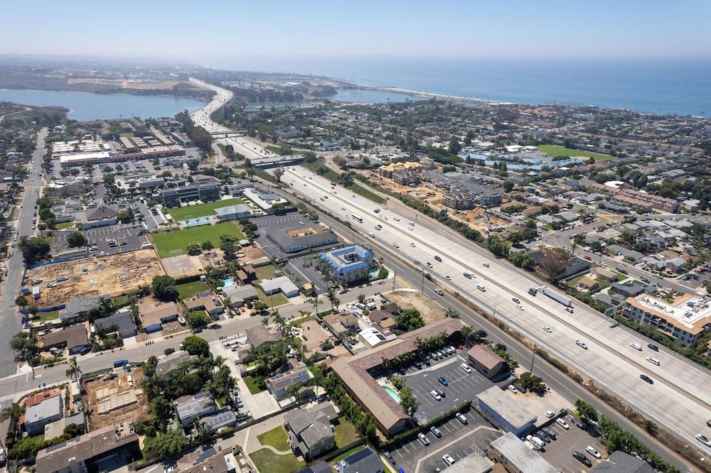 موتل 6 كارلسباد، كاليفورنيا - نورث - Aerial View
